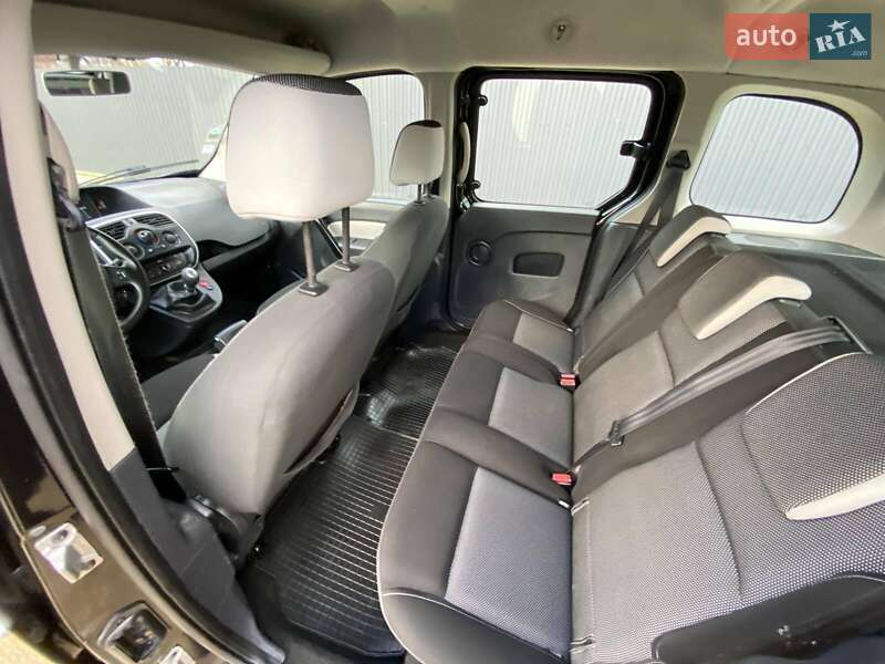 Вантажний фургон Renault Kangoo 2015 в Києві