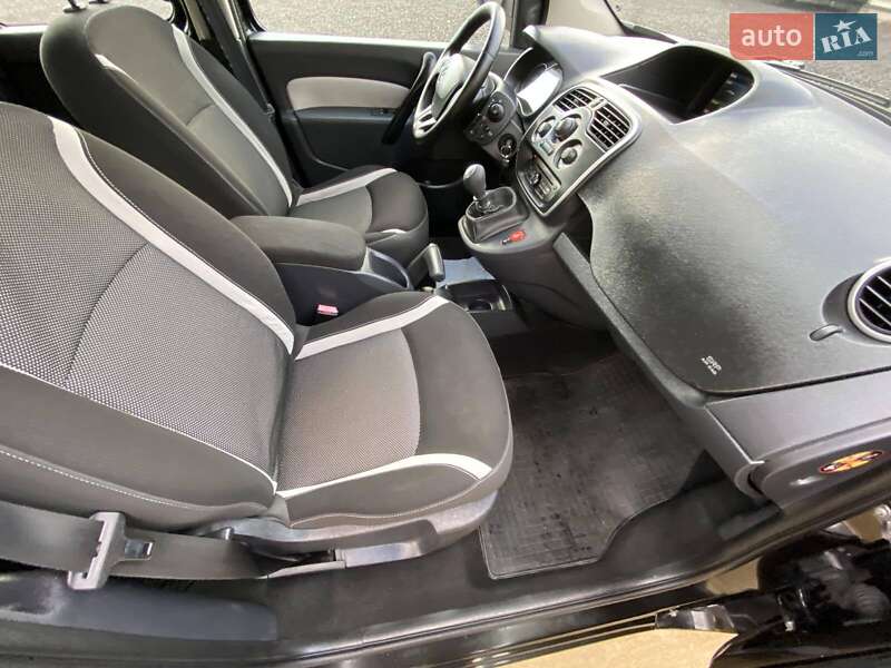 Вантажний фургон Renault Kangoo 2015 в Києві