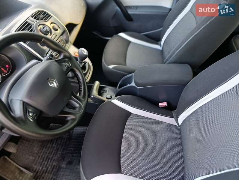 Вантажний фургон Renault Kangoo 2015 в Ковелі