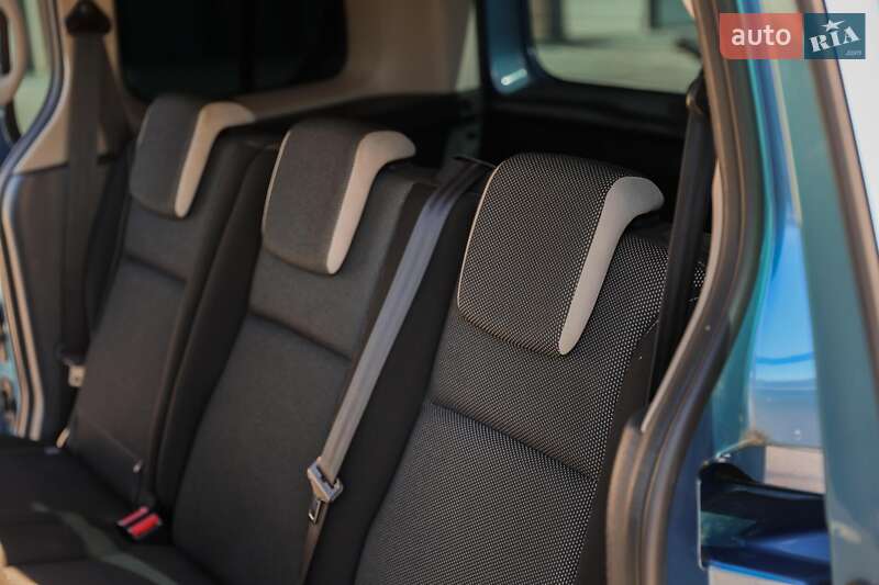 Мінівен Renault Kangoo 2014 в Тернополі фото 25 Мінівен Renault Kangoo 2014 в Тернополі