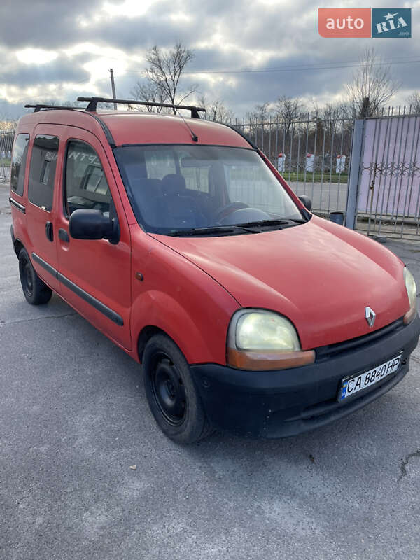 Минивэн Renault Kangoo 2000 в Звенигородке