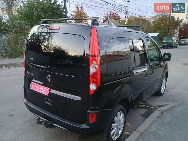 Минивэн Renault Kangoo 2010 в Виннице