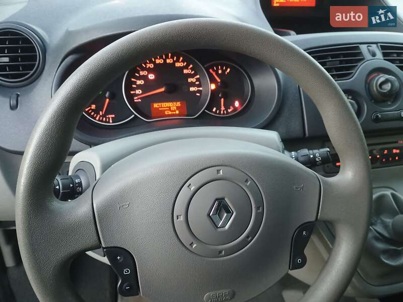 Минивэн Renault Kangoo 2010 в Виннице