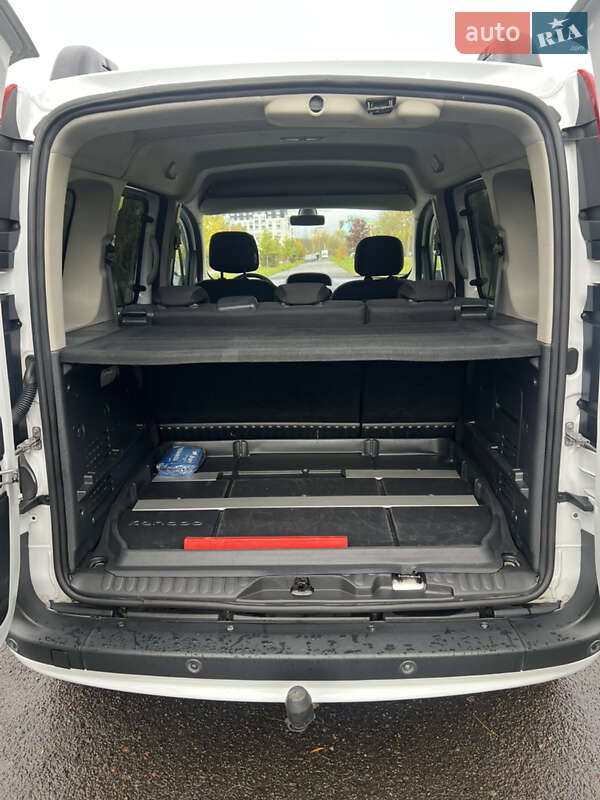 Минивэн Renault Kangoo 2018 в Львове