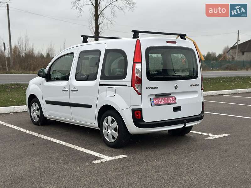 Минивэн Renault Kangoo 2014 в Луцке