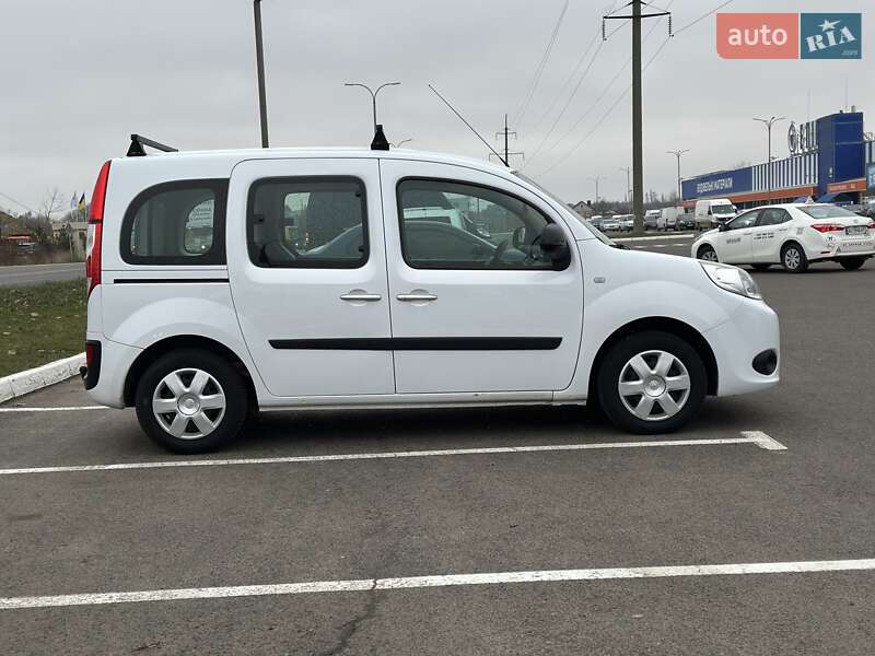 Минивэн Renault Kangoo 2014 в Луцке