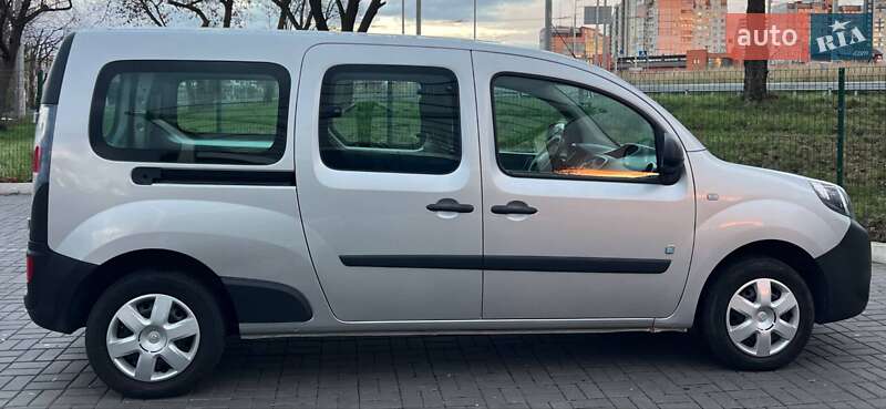 Мінівен Renault Kangoo 2017 в Києві