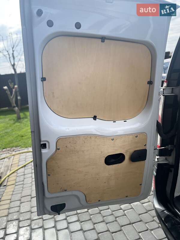 Грузовой фургон Renault Kangoo 2020 в Луцке