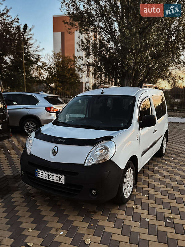 Минивэн Renault Kangoo 2011 в Николаеве