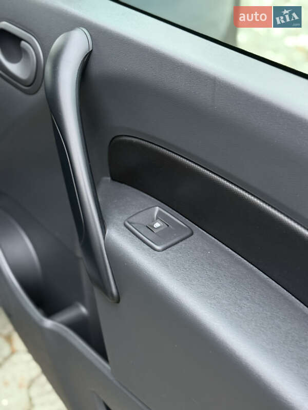 Вантажний фургон Renault Kangoo 2021 в Дубні фото 38 Вантажний фургон Renault Kangoo 2021 в Дубні