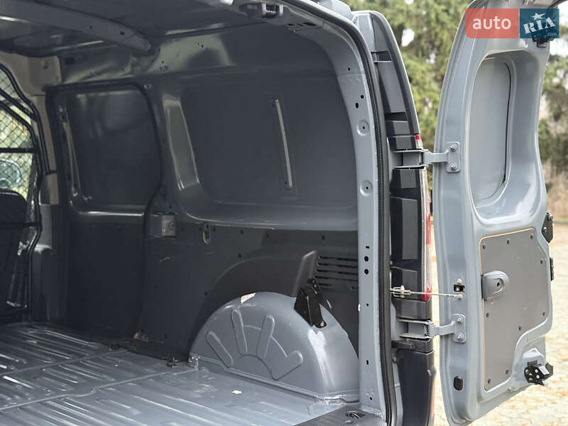 Вантажний фургон Renault Kangoo 2021 в Дубні фото 53 Вантажний фургон Renault Kangoo 2021 в Дубні