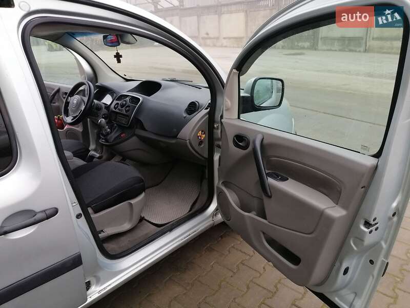 Минивэн Renault Kangoo 2008 в Черновцах