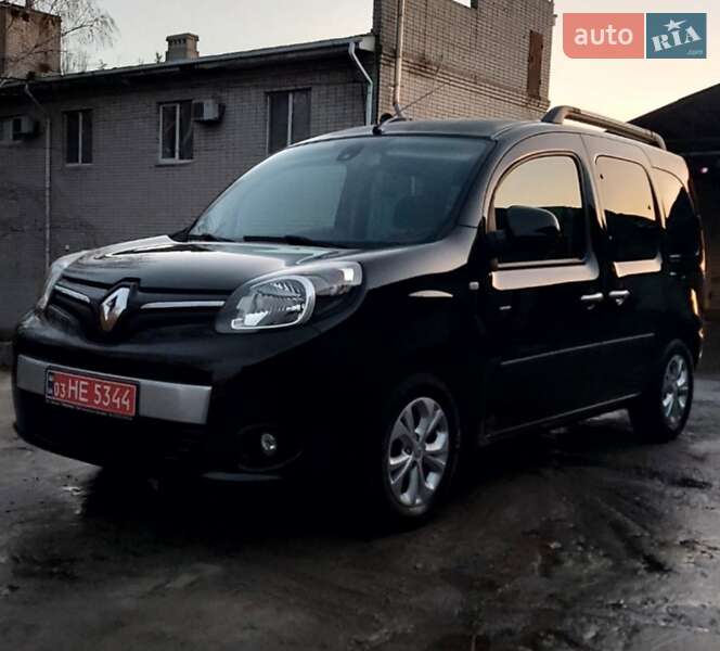 Мінівен Renault Kangoo 2017 в Дніпрі