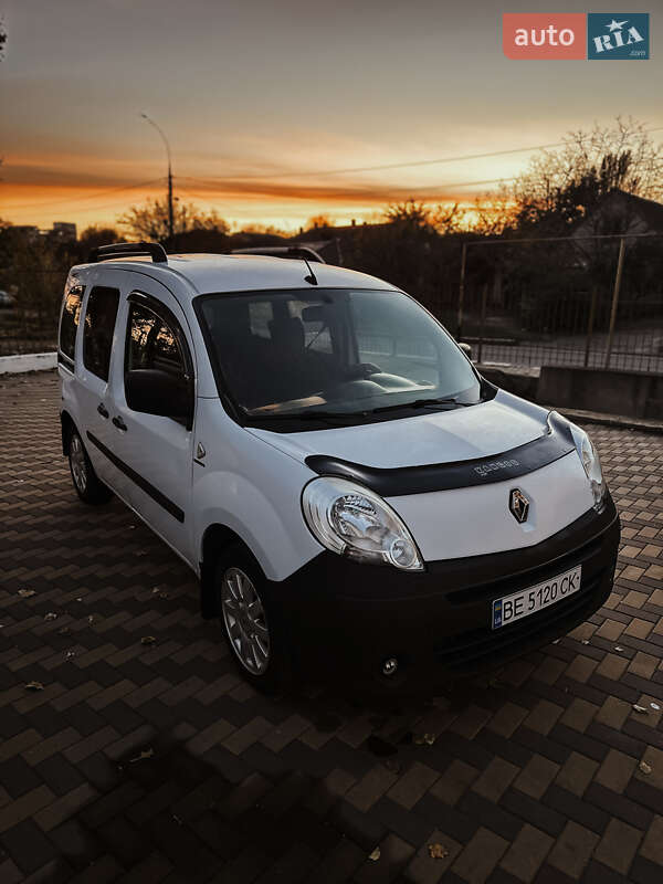 Минивэн Renault Kangoo 2011 в Николаеве