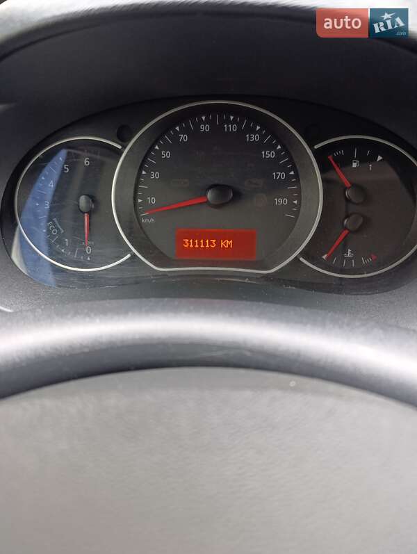 Мінівен Renault Kangoo 2014 в Ужгороді