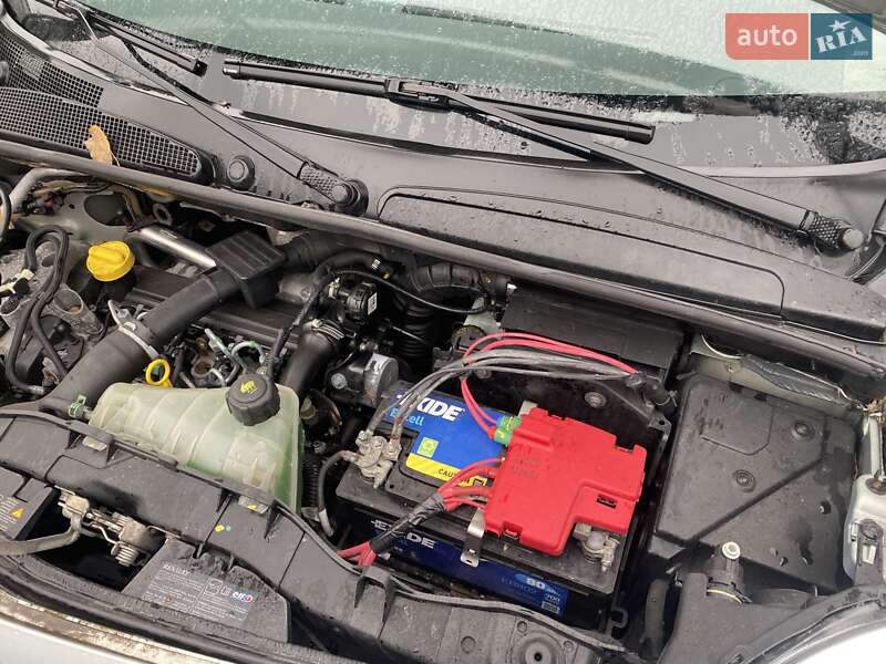 Мінівен Renault Kangoo 2009 в Києві