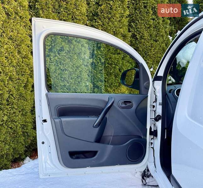 Грузовой фургон Renault Kangoo 2018 в Самборе фото 17 Грузовой фургон Renault Kangoo 2018 в Самборе