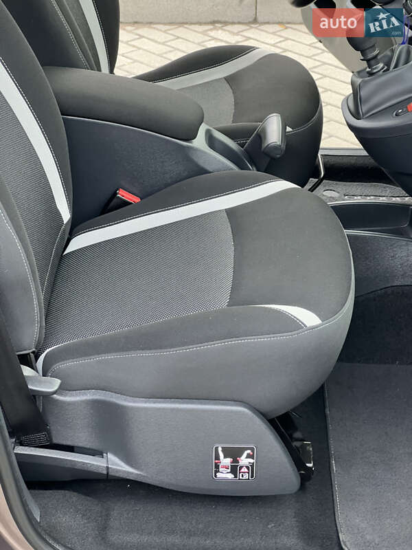 Минивэн Renault Kangoo 2016 в Житомире фото 31 Минивэн Renault Kangoo 2016 в Житомире