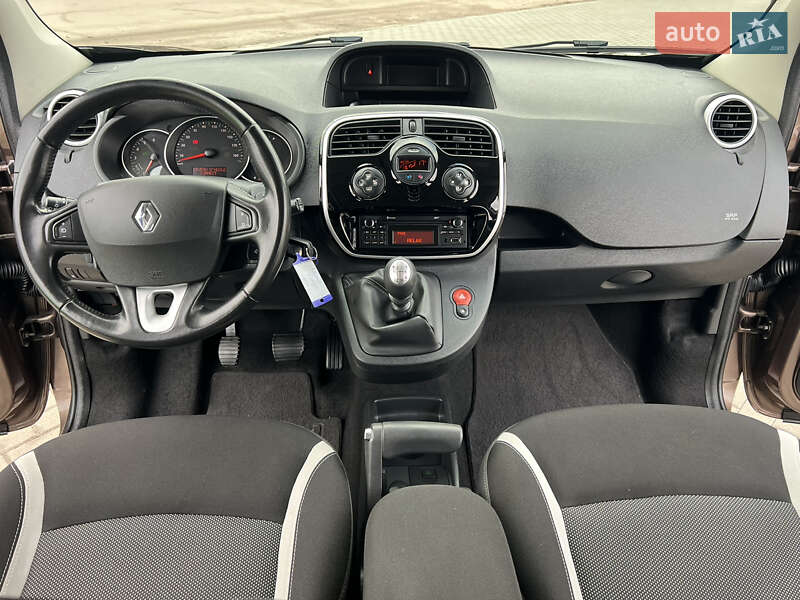 Минивэн Renault Kangoo 2016 в Житомире фото 43 Минивэн Renault Kangoo 2016 в Житомире
