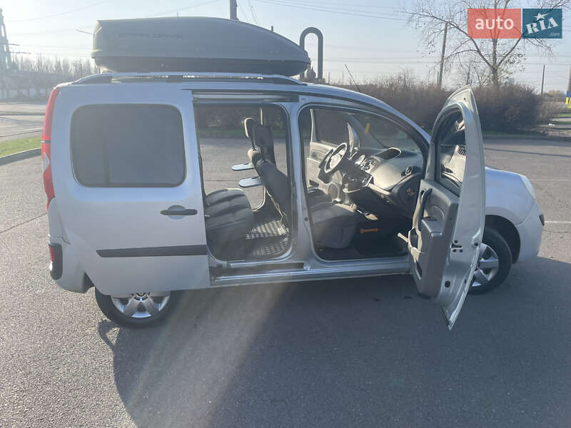 Минивэн Renault Kangoo 2010 в Кривом Роге фото 7 Минивэн Renault Kangoo 2010 в Кривом Роге