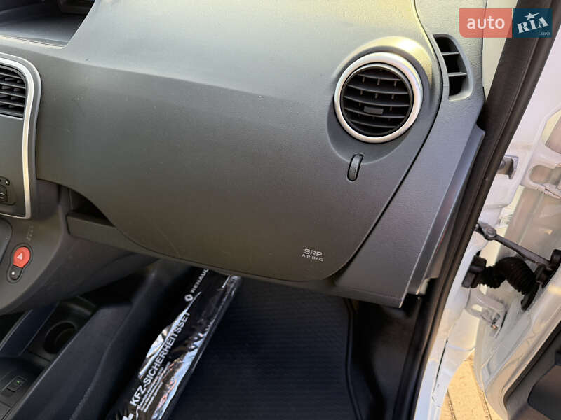 Вантажний фургон Renault Kangoo 2021 в Дубні