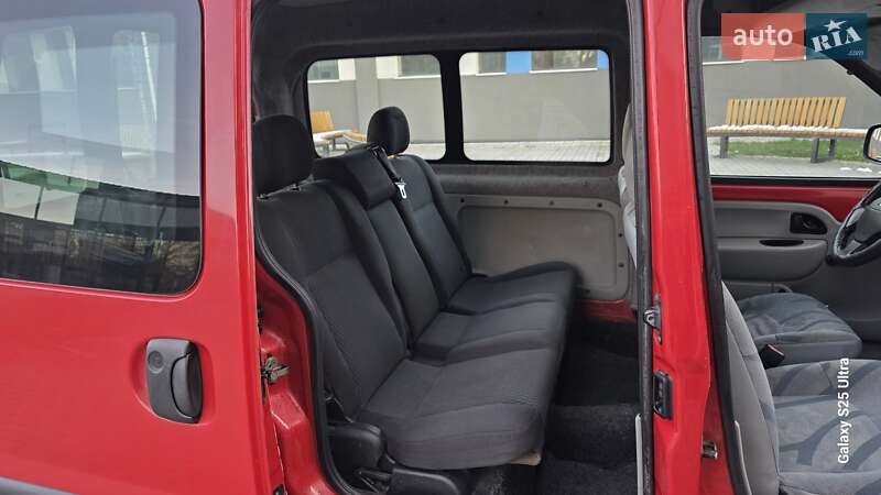 Минивэн Renault Kangoo 2003 в Луцке