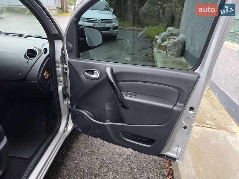 Мінівен Renault Kangoo 2017 в Тернополі