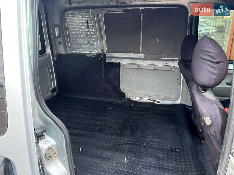 Вантажний фургон Renault Kangoo 2004 в Житомирі фото 12 Вантажний фургон Renault Kangoo 2004 в Житомирі