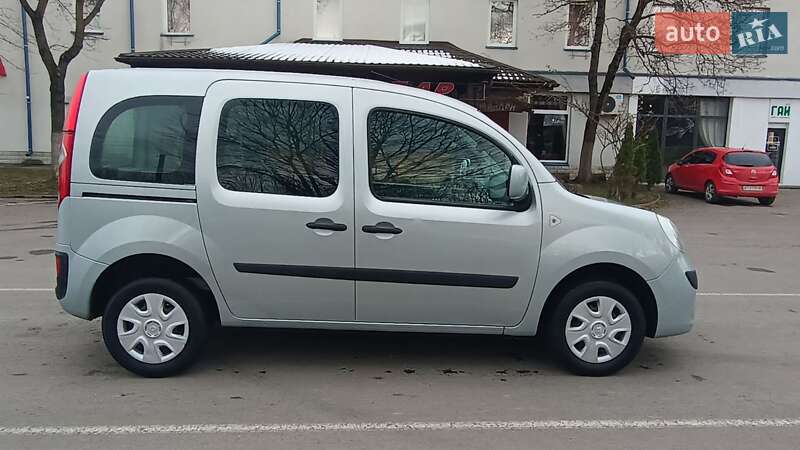 Минивэн Renault Kangoo 2009 в Ивано-Франковске