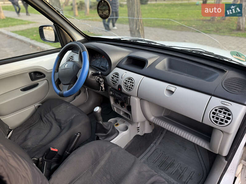 Грузовой фургон Renault Kangoo 2006 в Николаеве