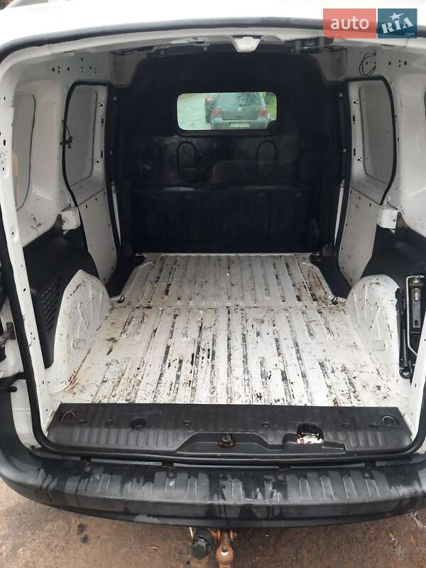 Вантажний фургон Renault Kangoo 2016 в Хмельницькому