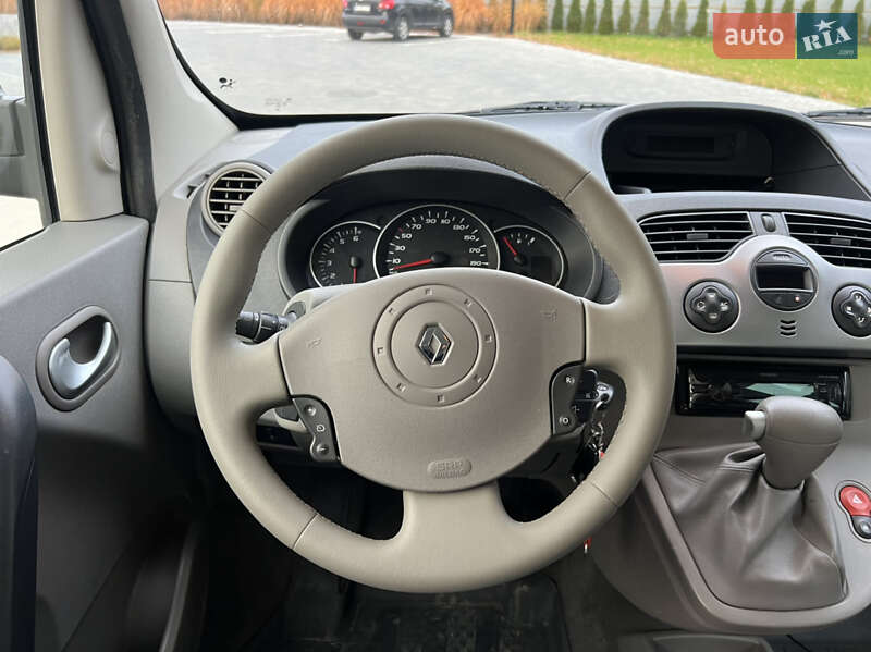 Минивэн Renault Kangoo 2009 в Луцке фото 35 Минивэн Renault Kangoo 2009 в Луцке