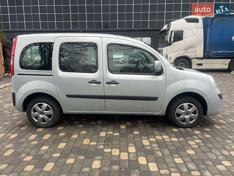 Мінівен Renault Kangoo 2009 в Луцьку