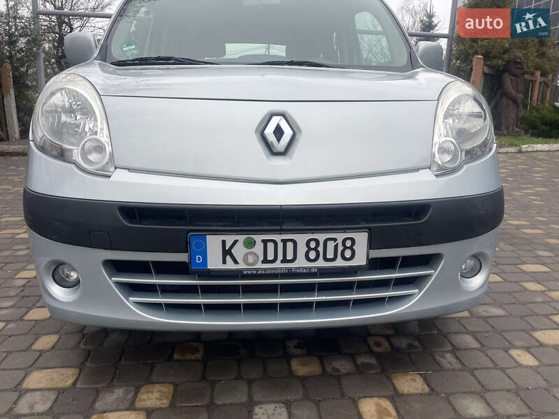 Мінівен Renault Kangoo 2009 в Луцьку