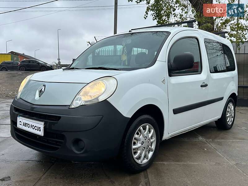 Мінівен Renault Kangoo 2010 в Києві