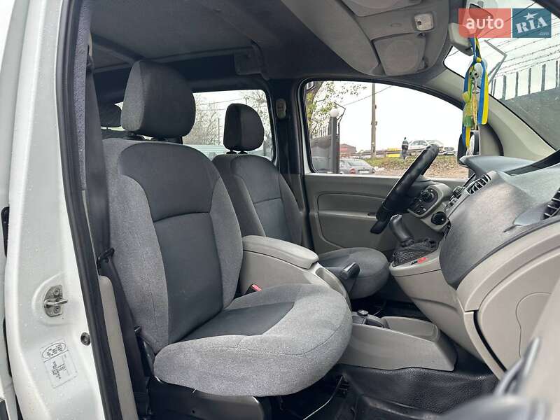 Мінівен Renault Kangoo 2010 в Києві