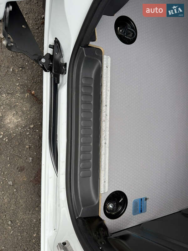 Вантажний фургон Renault Kangoo 2021 в Дубні