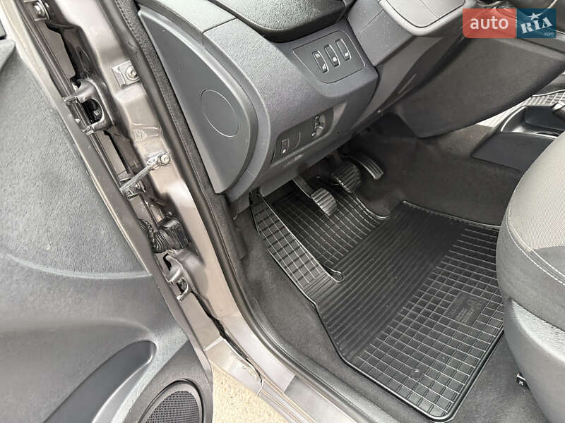 Минивэн Renault Kangoo 2018 в Днепре фото 122 Минивэн Renault Kangoo 2018 в Днепре