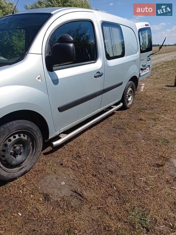 Минивэн Renault Kangoo 2010 в Житомире