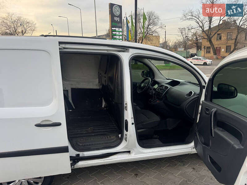Вантажопасажирський фургон Renault Kangoo 2013 в Одесі