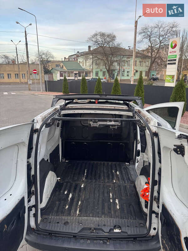 Вантажопасажирський фургон Renault Kangoo 2013 в Одесі