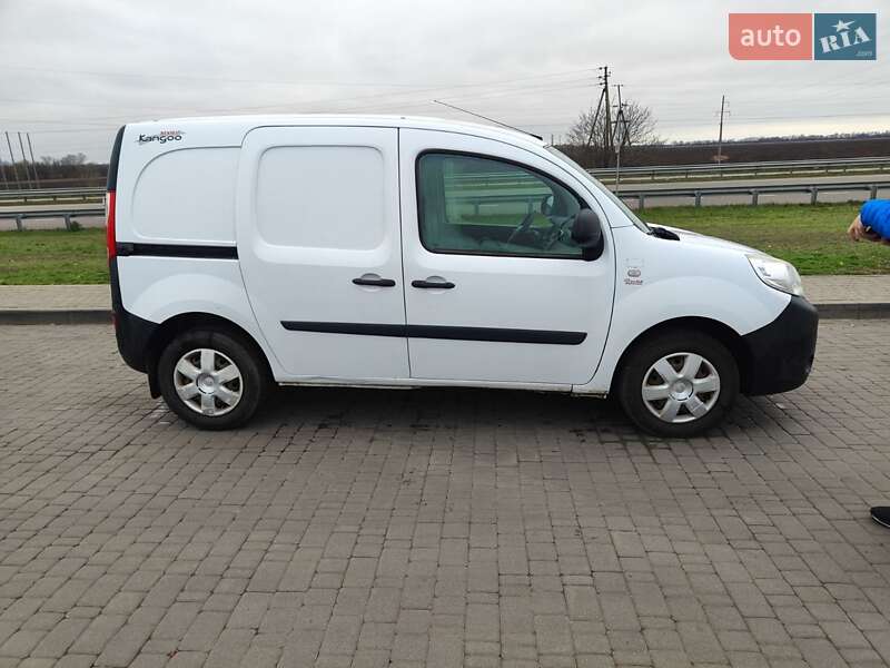 Грузовой фургон Renault Kangoo 2014 в Пирятине