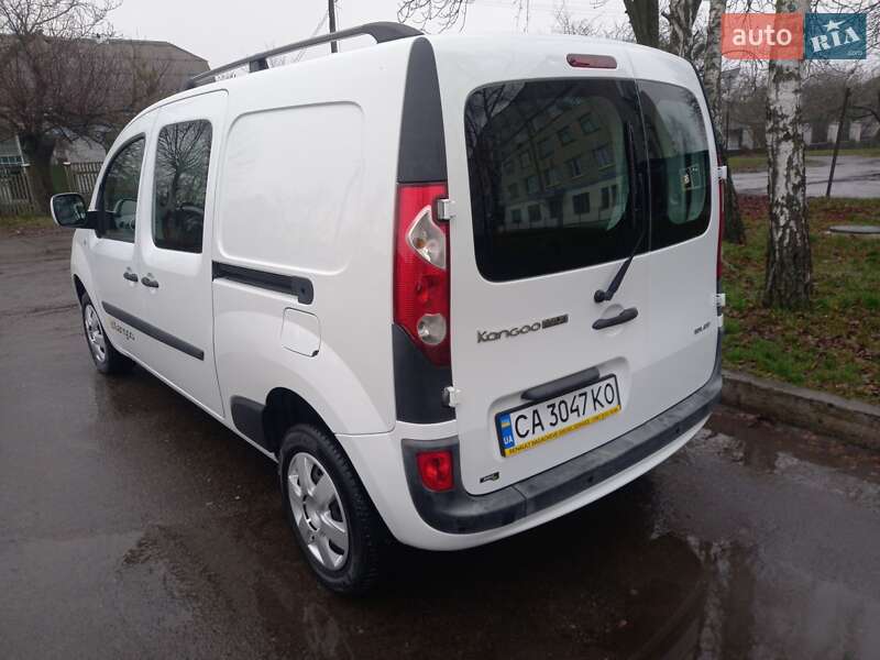 Мінівен Renault Kangoo 2011 в Звенигородці