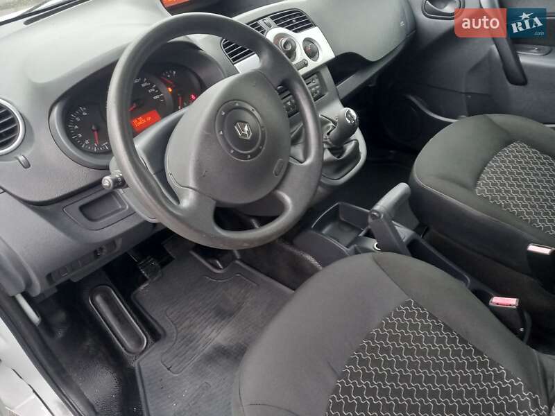 Мінівен Renault Kangoo 2011 в Звенигородці