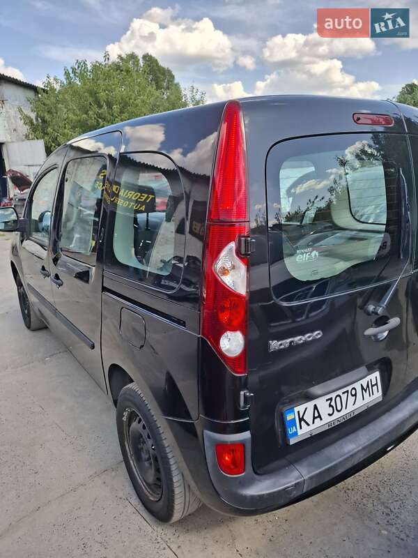 Мінівен Renault Kangoo 2010 в Києві