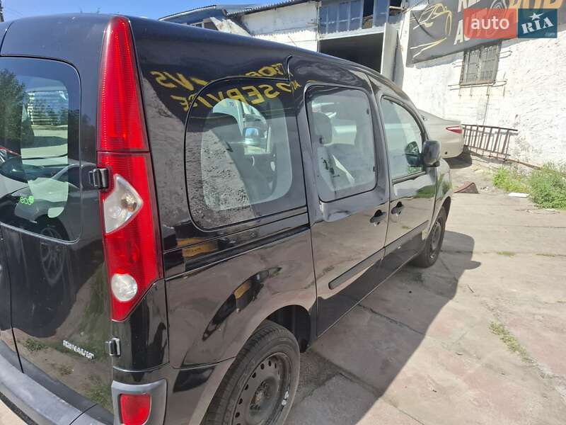 Мінівен Renault Kangoo 2010 в Києві