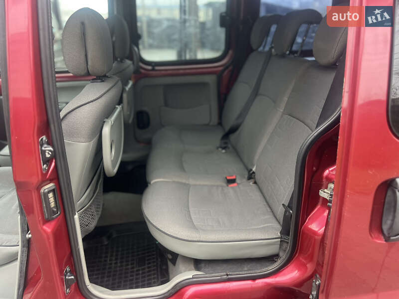 Мінівен Renault Kangoo 2007 в Тернополі фото 33 Мінівен Renault Kangoo 2007 в Тернополі