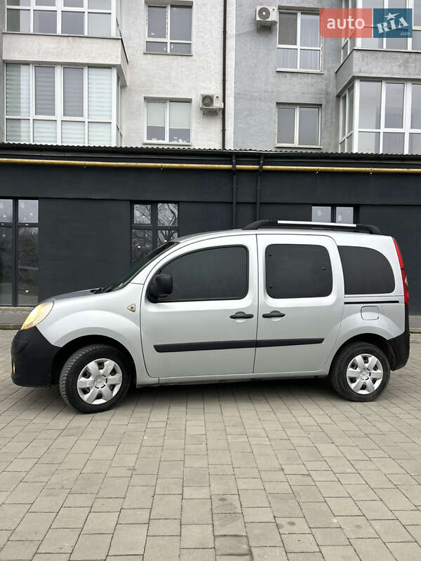 Минивэн Renault Kangoo 2009 в Ивано-Франковске
