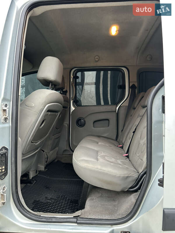 Минивэн Renault Kangoo 2009 в Ивано-Франковске