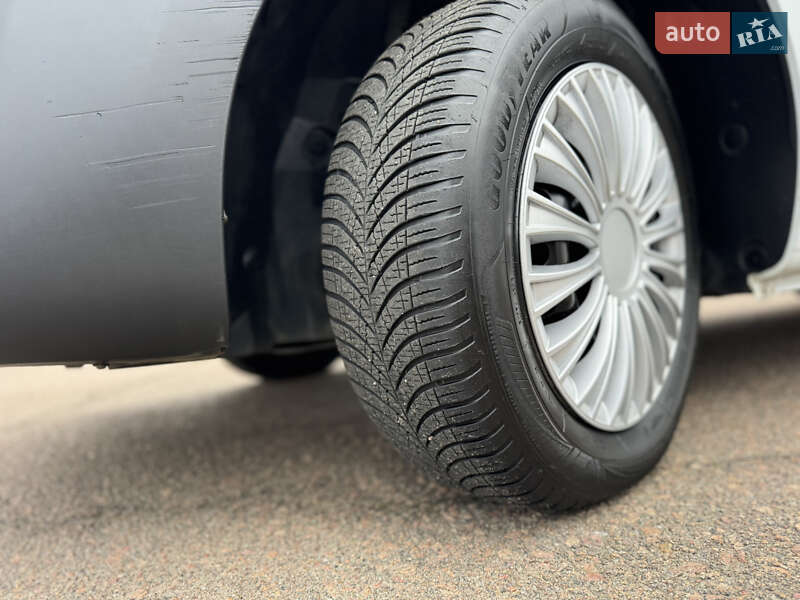 Минивэн Renault Kangoo 2018 в Киеве фото 17 Минивэн Renault Kangoo 2018 в Киеве